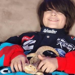 Meet your Posher, Eric